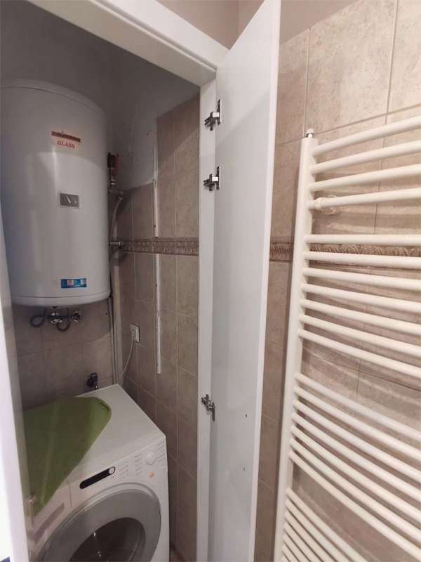 Εσωτερική πόρτα λάκα γυαλιστερή 