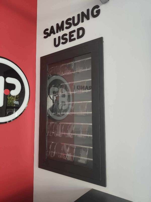 Κατάστημα Με Κινητά Τηλέφωνα