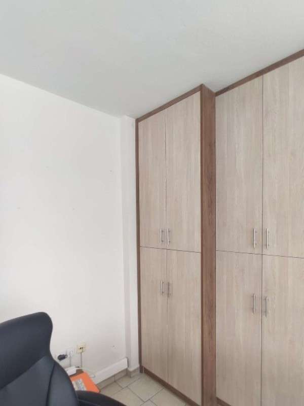 Έπιπλα Γραφείου Επαγγελματικού Χώρου