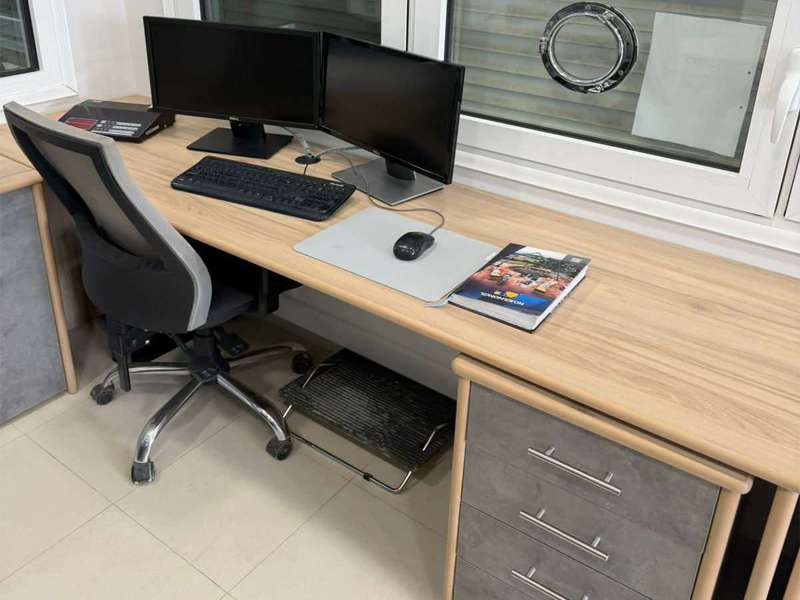 Εξοπλισμός Γραφείου Επαγγελματικού Χώρου