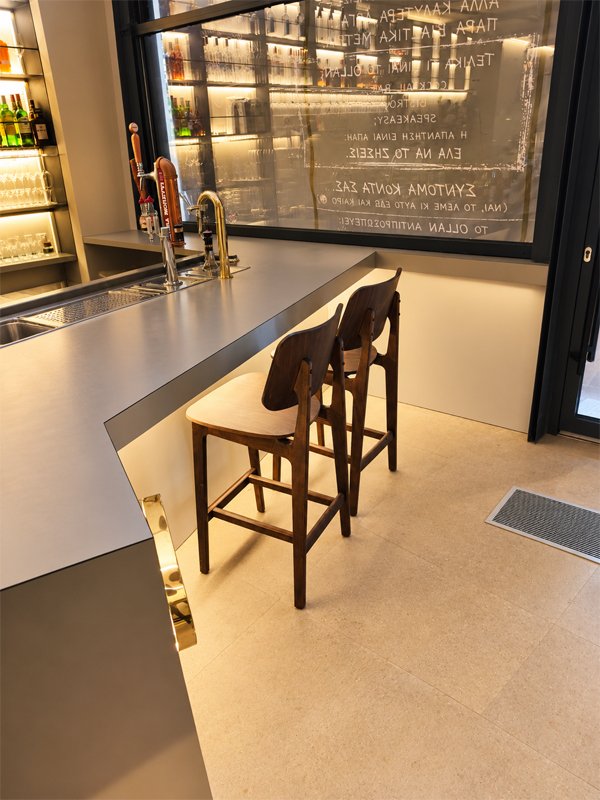 OLLAN Coctail Bar - Bistro